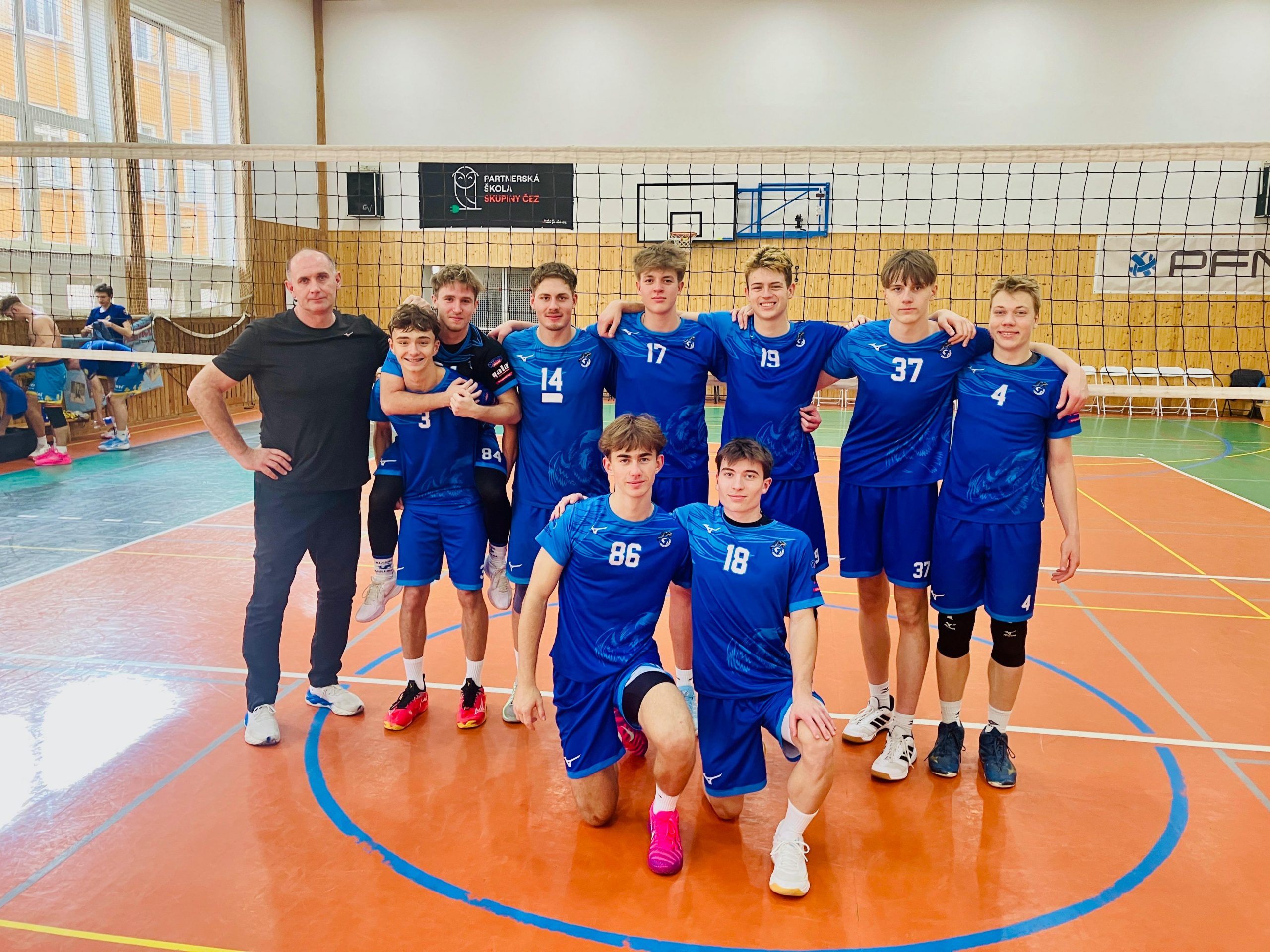 Víkendový výsledkový servis 25.10. – 26.10. : Tým U22 stoupá díky bezchybnému výkonu extraligou