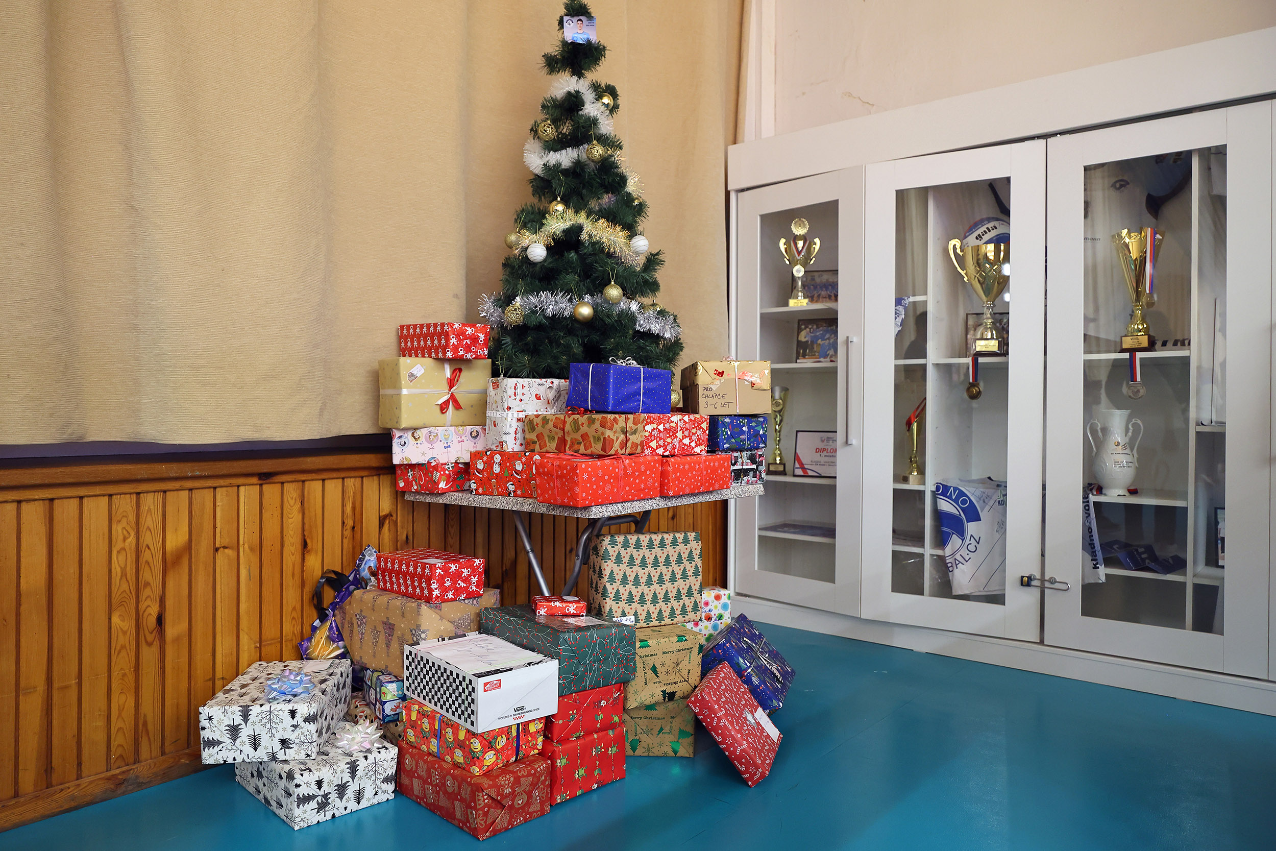 Kladenská hala hostí nejlaskavější zápas roku