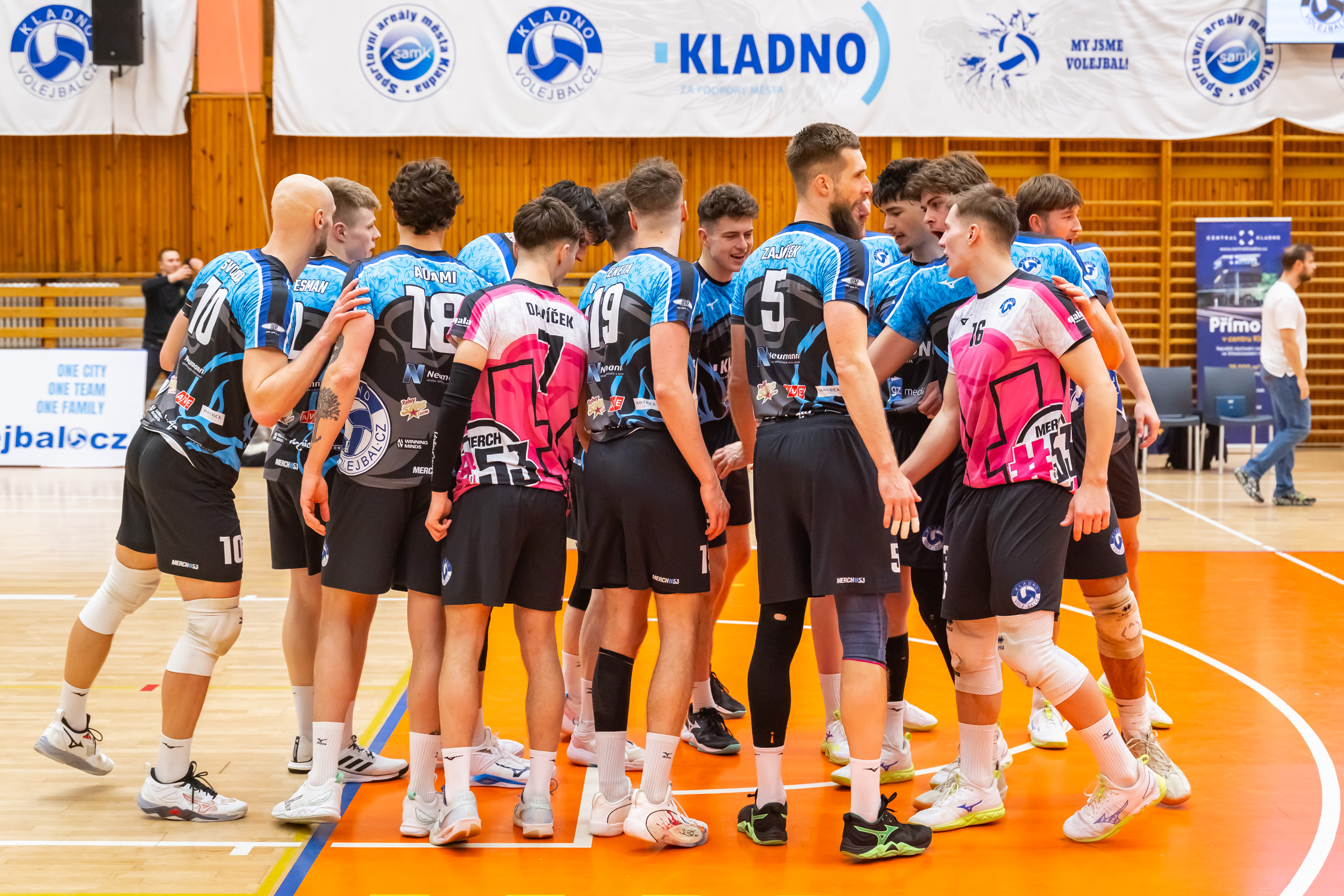 Láme se chleba. Kladenští Orli v domácí derniéře vyzvou Ústí, ve hře je posun v tabulce