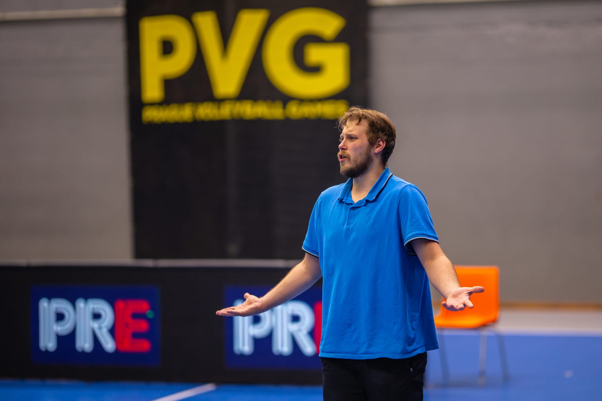 Nová tvář na lavičce béčka. Jakub Matolín chce mladým hráčům usnadnit cestu do mužského volejbalu