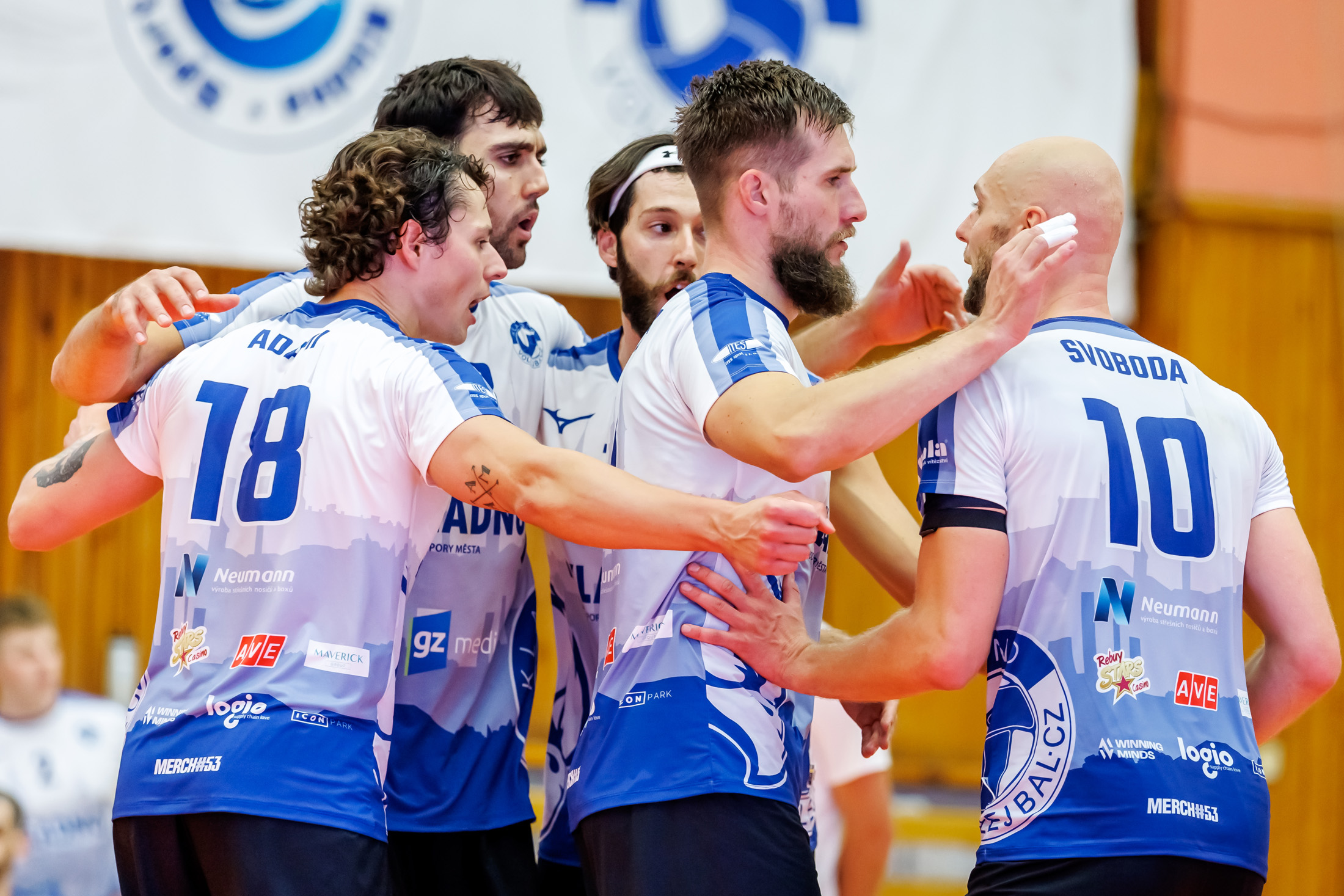 Orli vezou z Ostravy tři body. Kladenskou neporazitelnost zítra prověří Ústí 